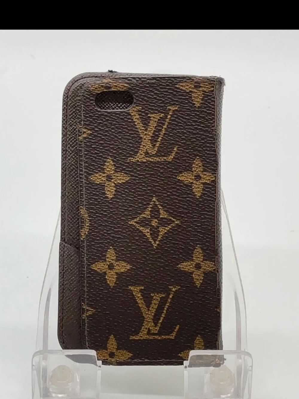 Louis Vuitton Monogram iPhone
6 Case - Picture 4 of 11